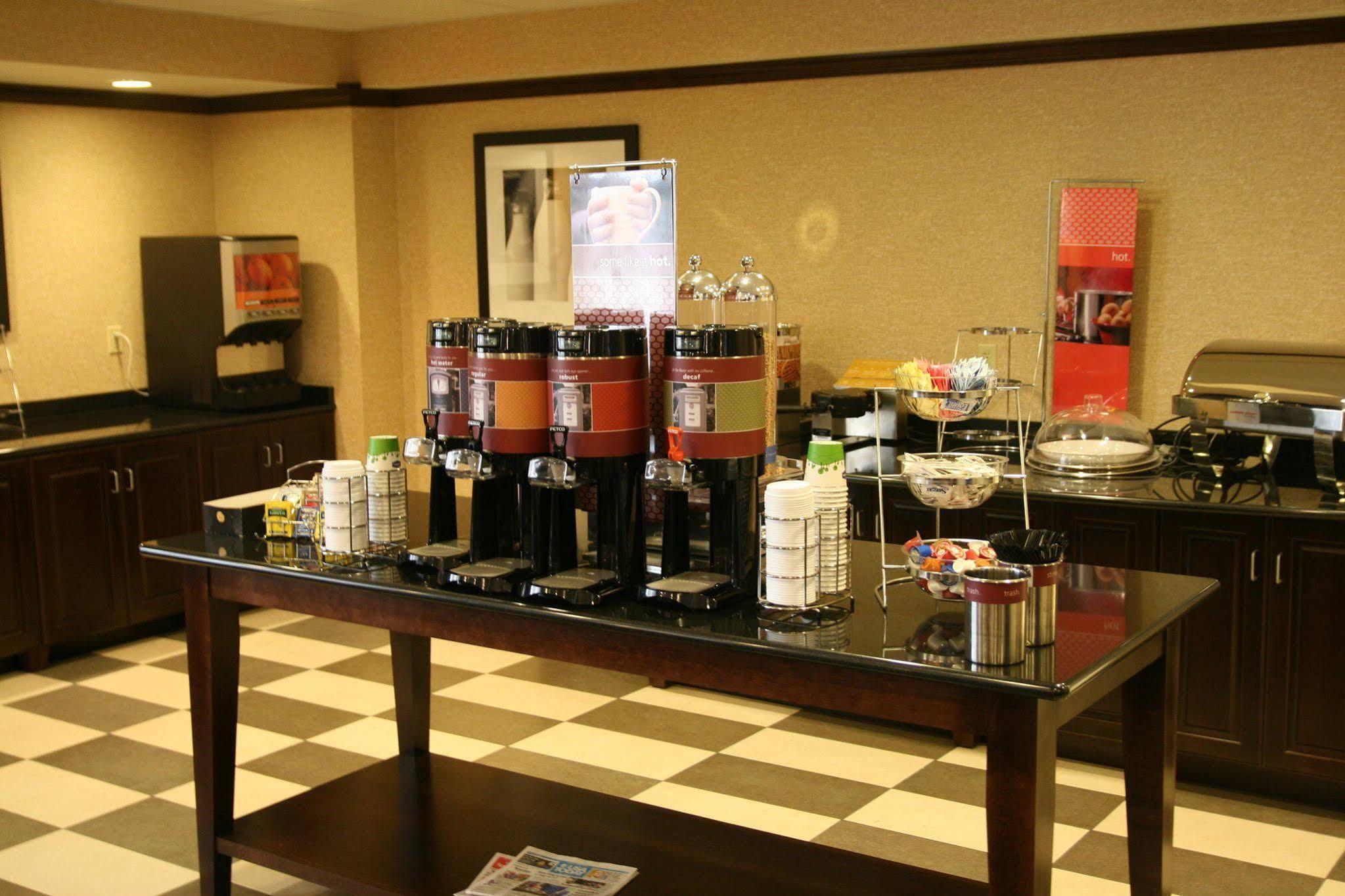 Hampton Inn Мідвілл Екстер'єр фото