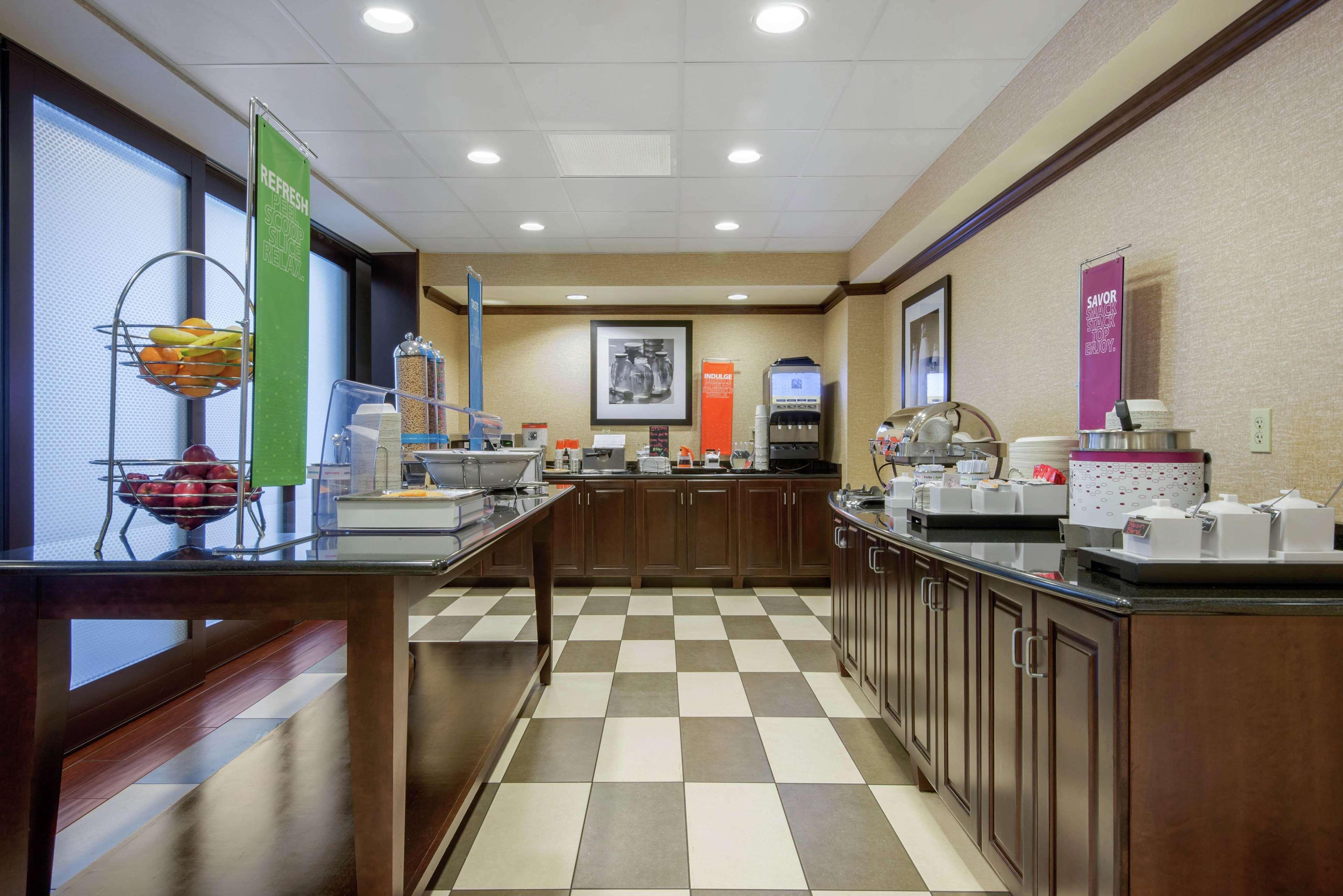 Hampton Inn Мідвілл Екстер'єр фото