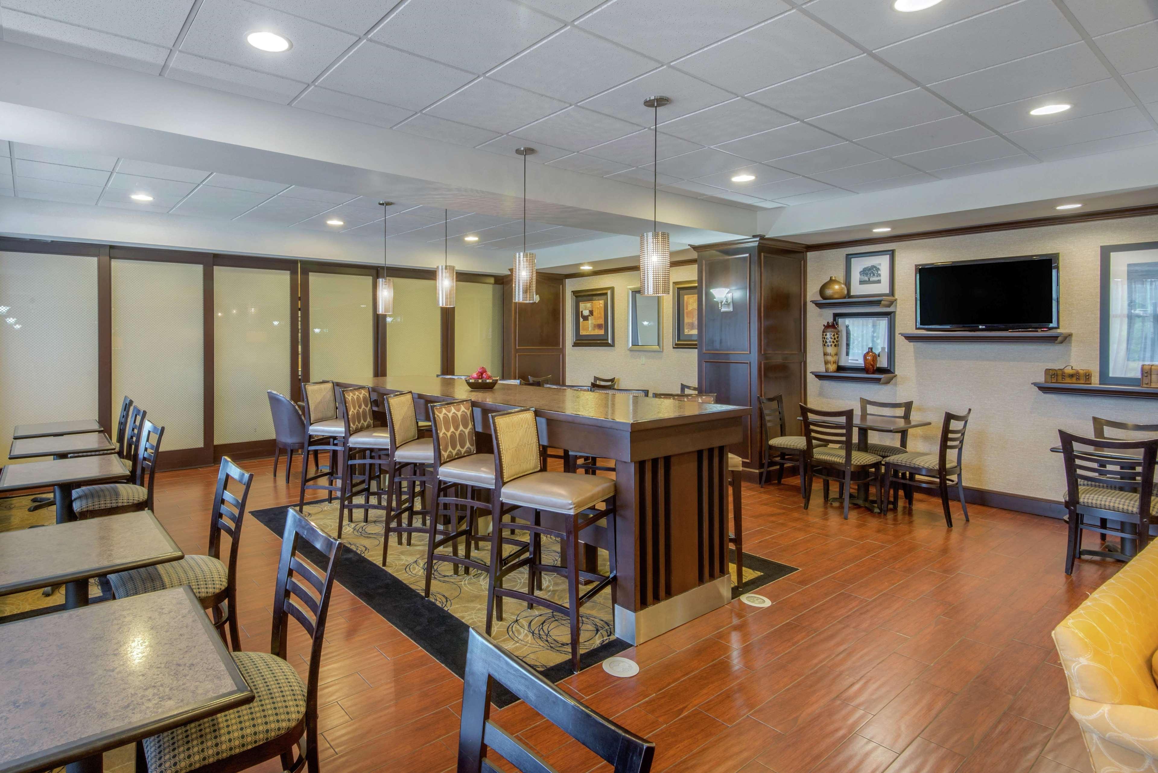 Hampton Inn Мідвілл Екстер'єр фото