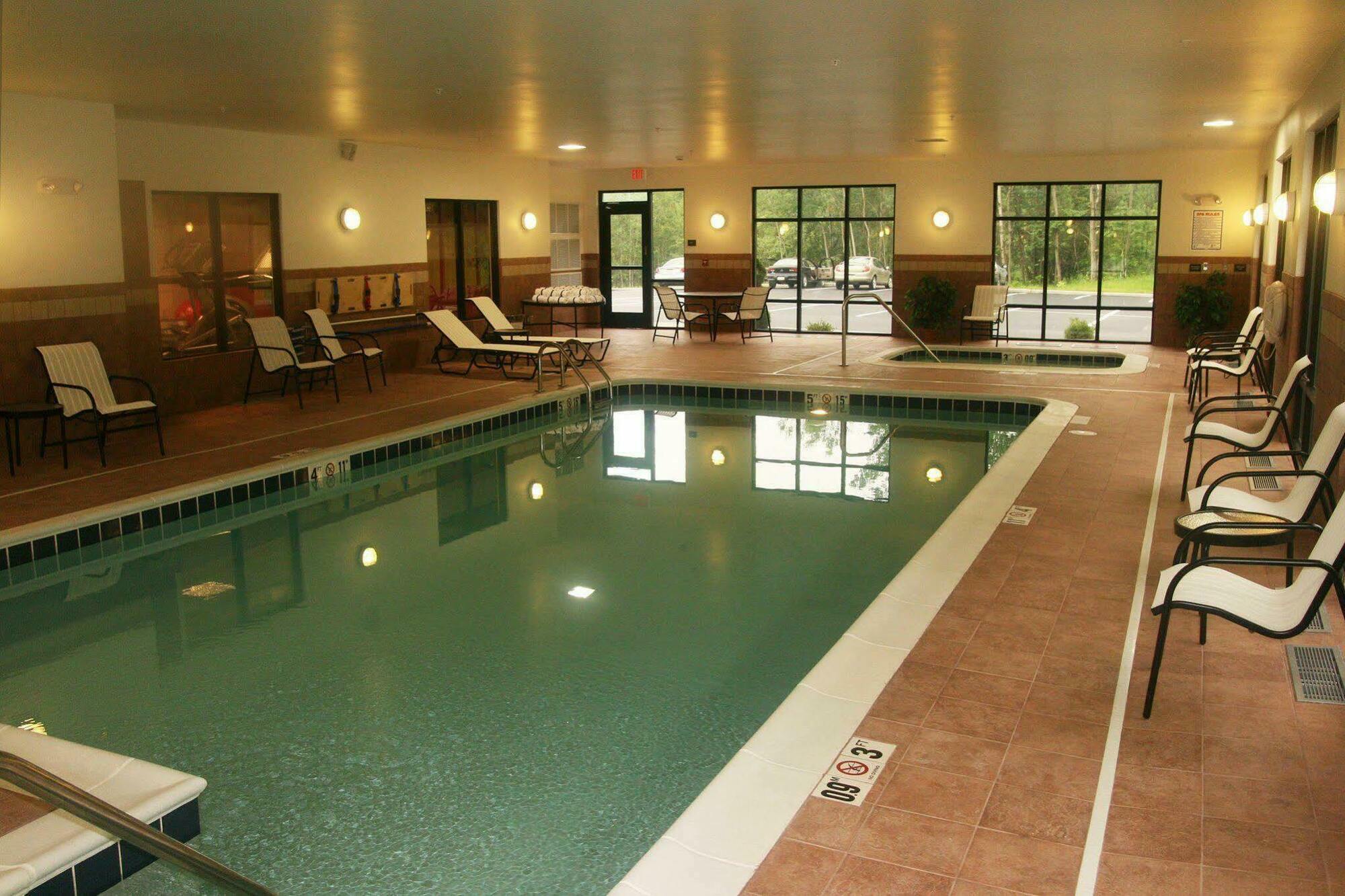 Hampton Inn Мідвілл Зручності фото